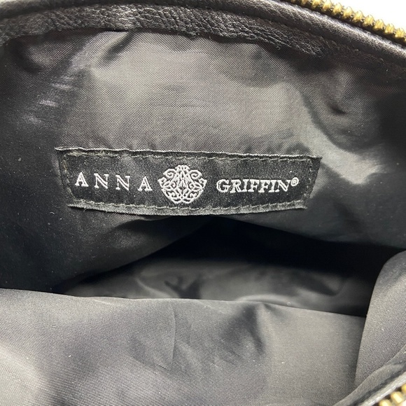 ANNA GRIFFIN | Black Large Cosmetic Bag - Picture 8 of 8
